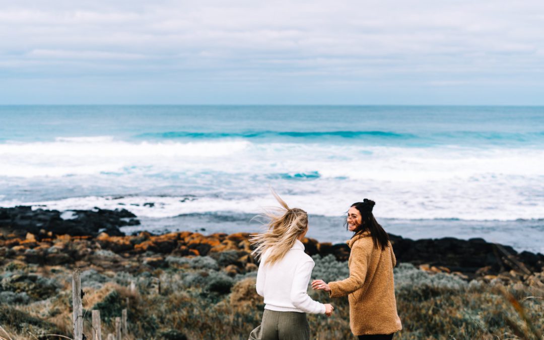 WAKE UP TO THE GREAT OCEAN ROAD